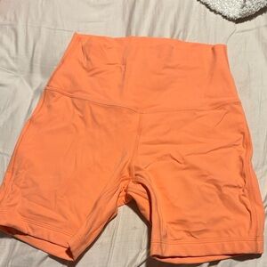 Lululemon align shorts 6 inch